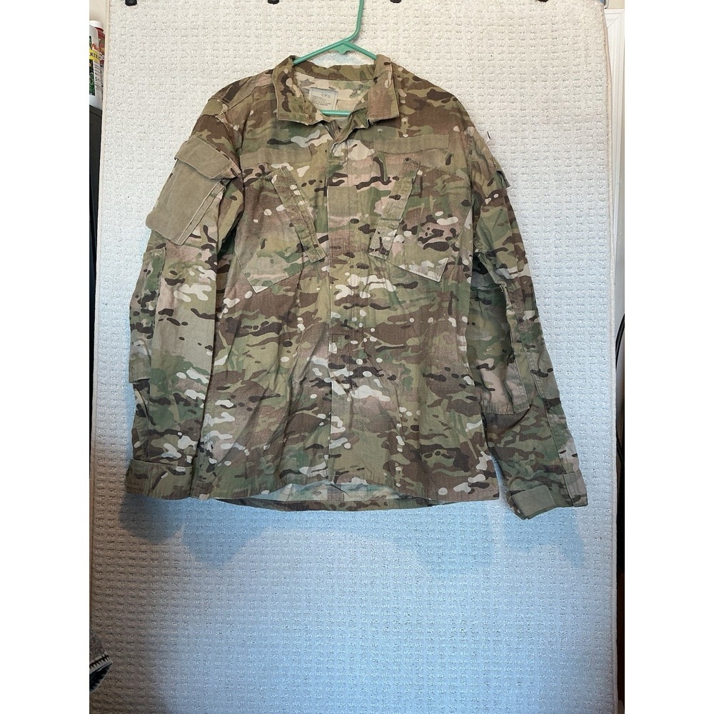 Army Combat Flame Resistant Jacket 8415-01-579-9823 Medium/Long New Insect Guard